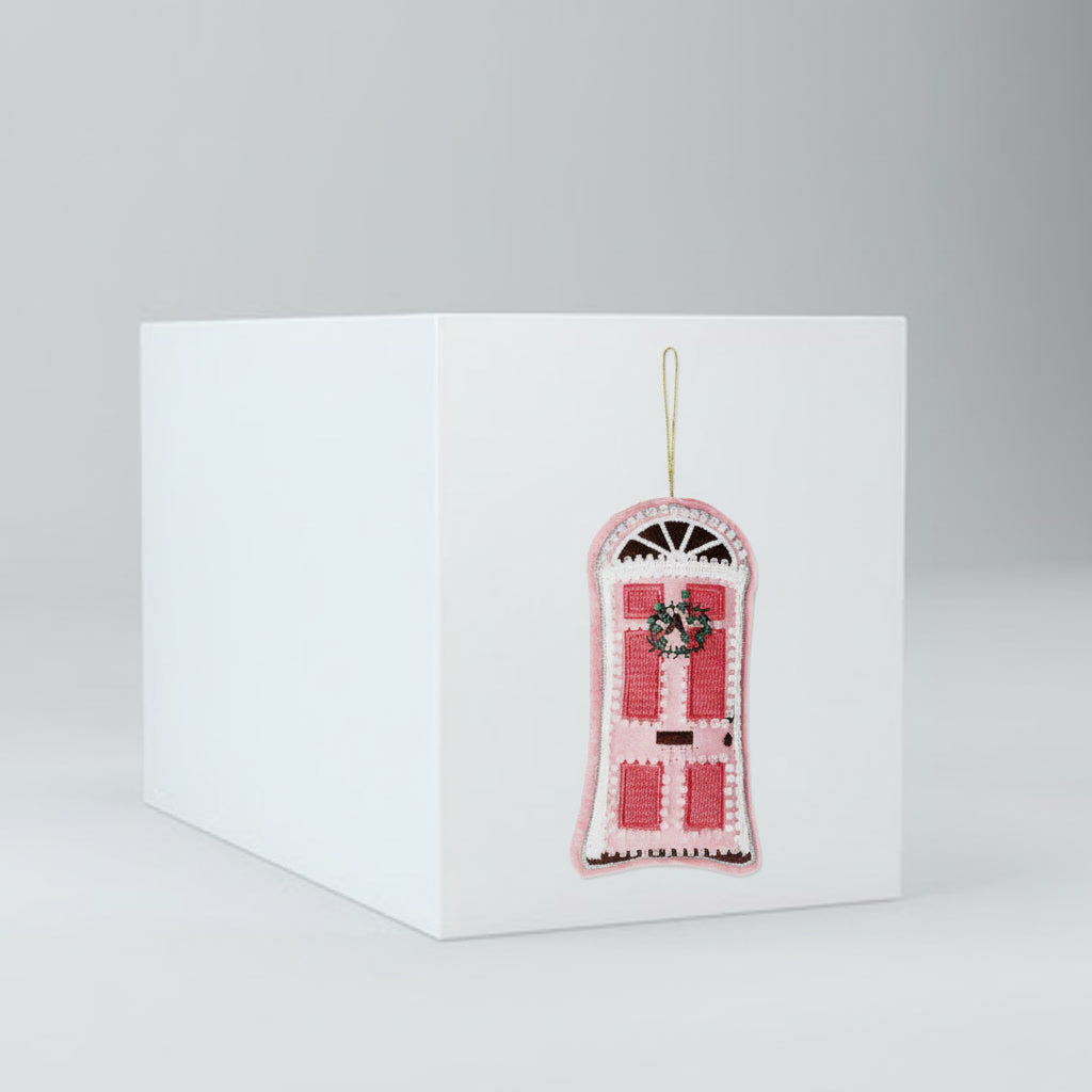 Hanging ornament - Door with beads and wreath